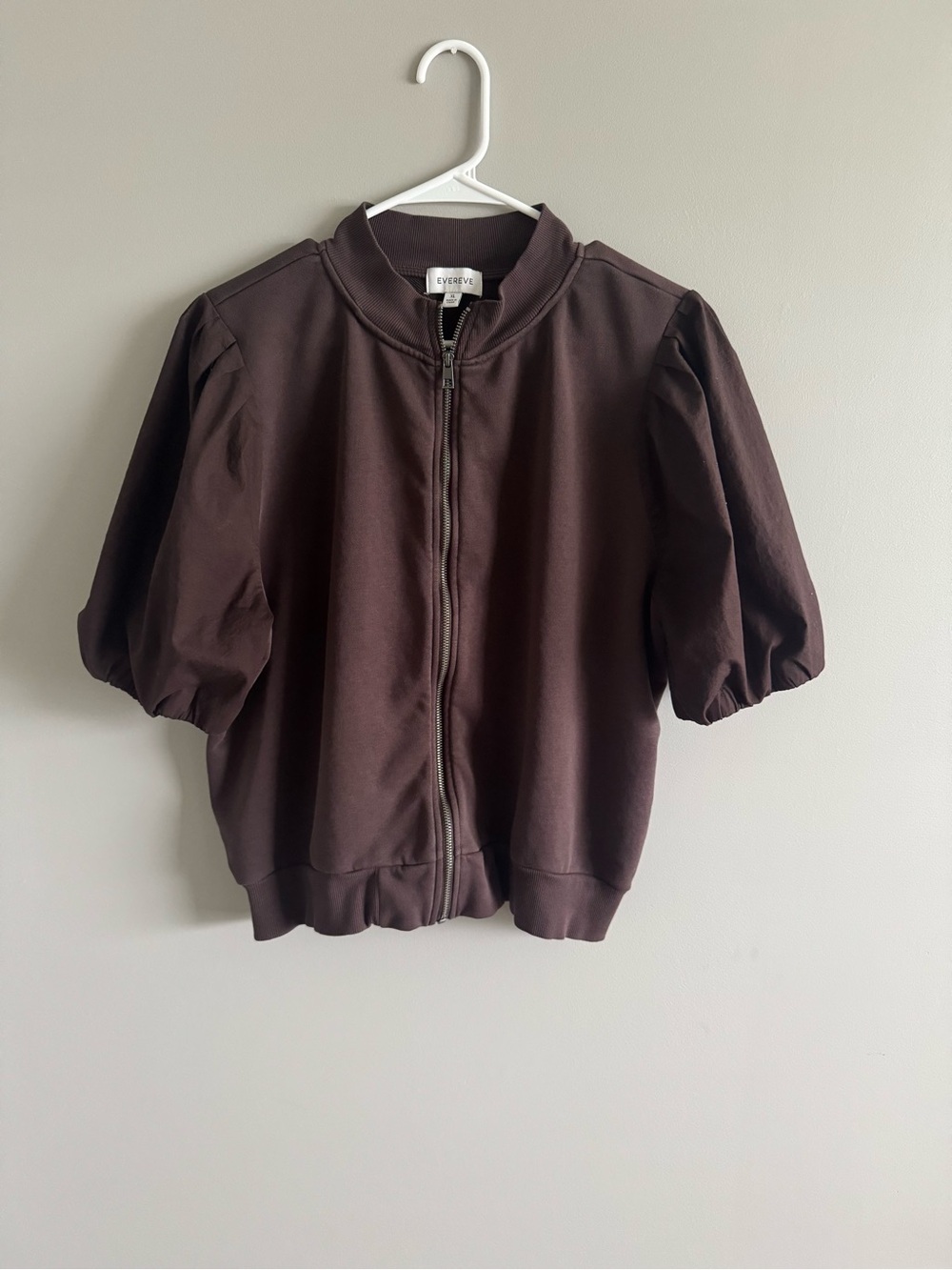 Evereve Puff Sleeve Zip Bomber Jacket in Dark Brown